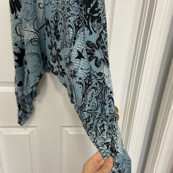 Disney Princess Once Upon a Time Blue Sleeveless Tank - Picture 9 of 10